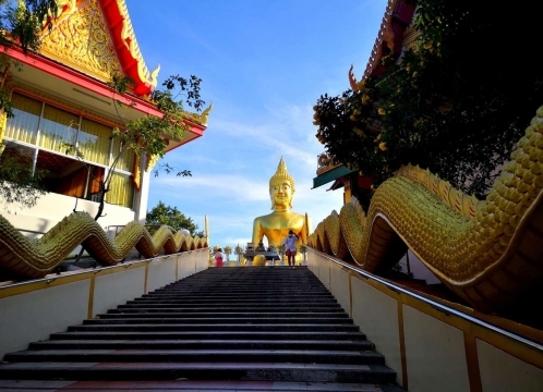 ワットプラヤイ